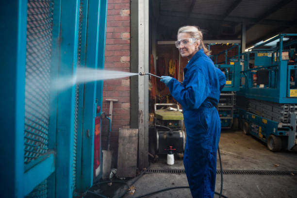 Garage Pressure Washing in Albany, TX